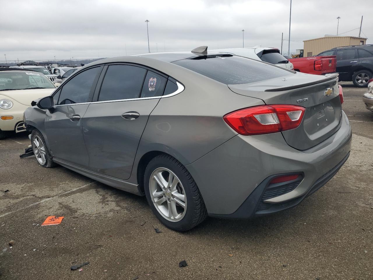 2017 CHEVROLET CRUZE LT - Фото 2