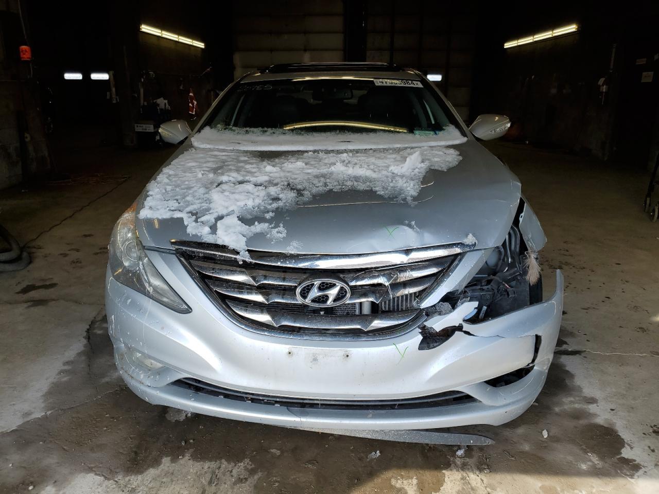 2013 HYUNDAI SONATA SE - Фото 5