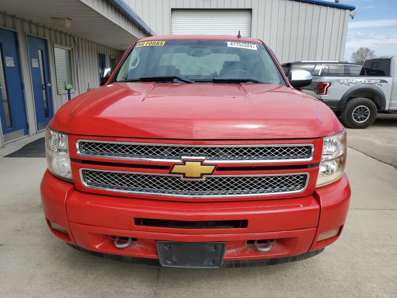 2012 CHEVROLET SILVERADO - Image 5