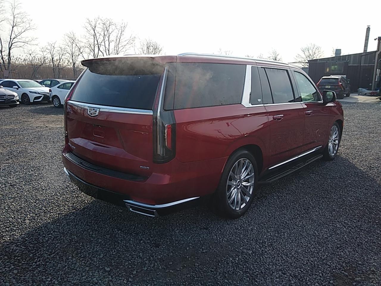 2021 CADILLAC ESCALADE E - Фото 4
