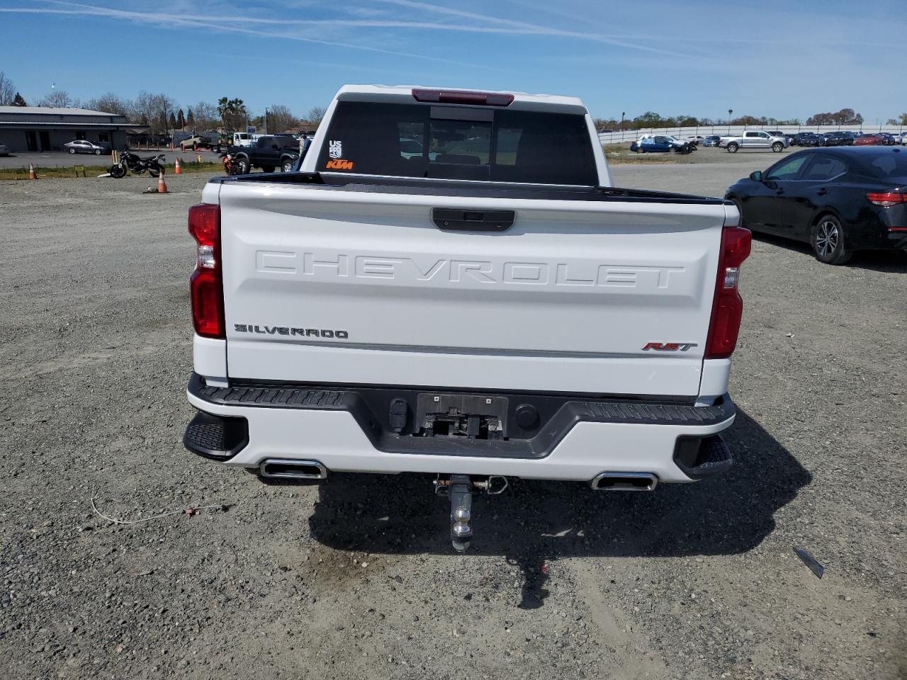 2020 CHEVROLET SILVERADO - Фото 6