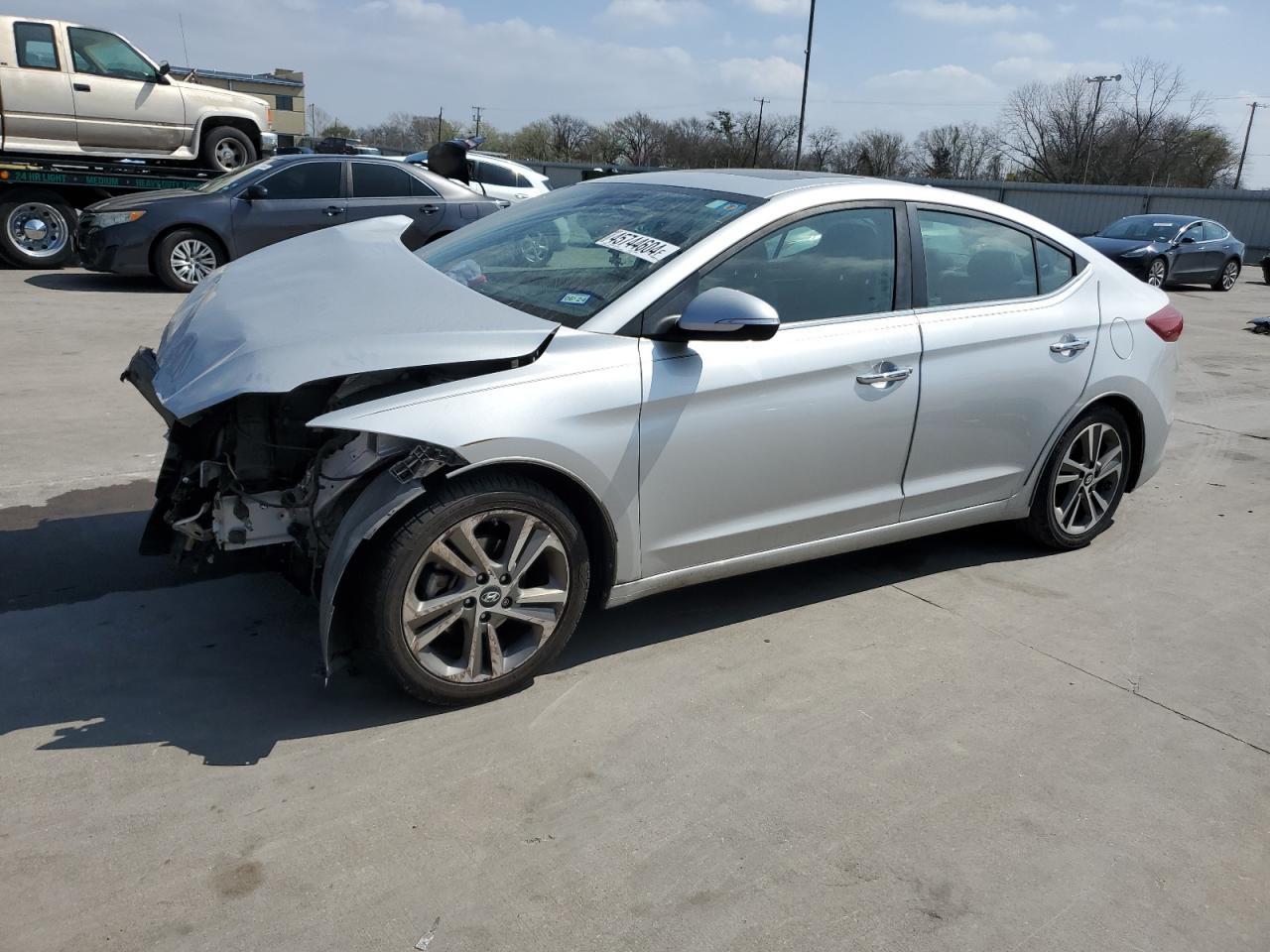 2017 HYUNDAI ELANTRA SE