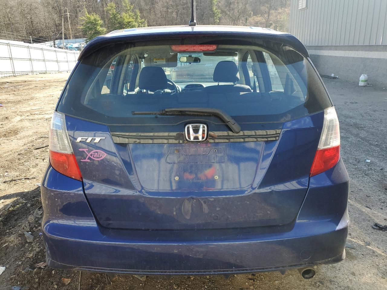 2013 HONDA FIT SPORT - Image 6