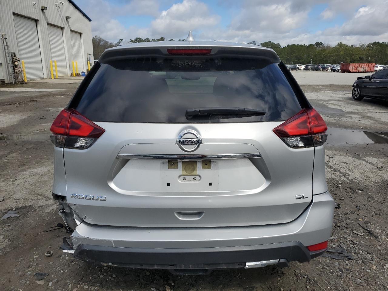 2018 NISSAN ROGUE S - Фото 6