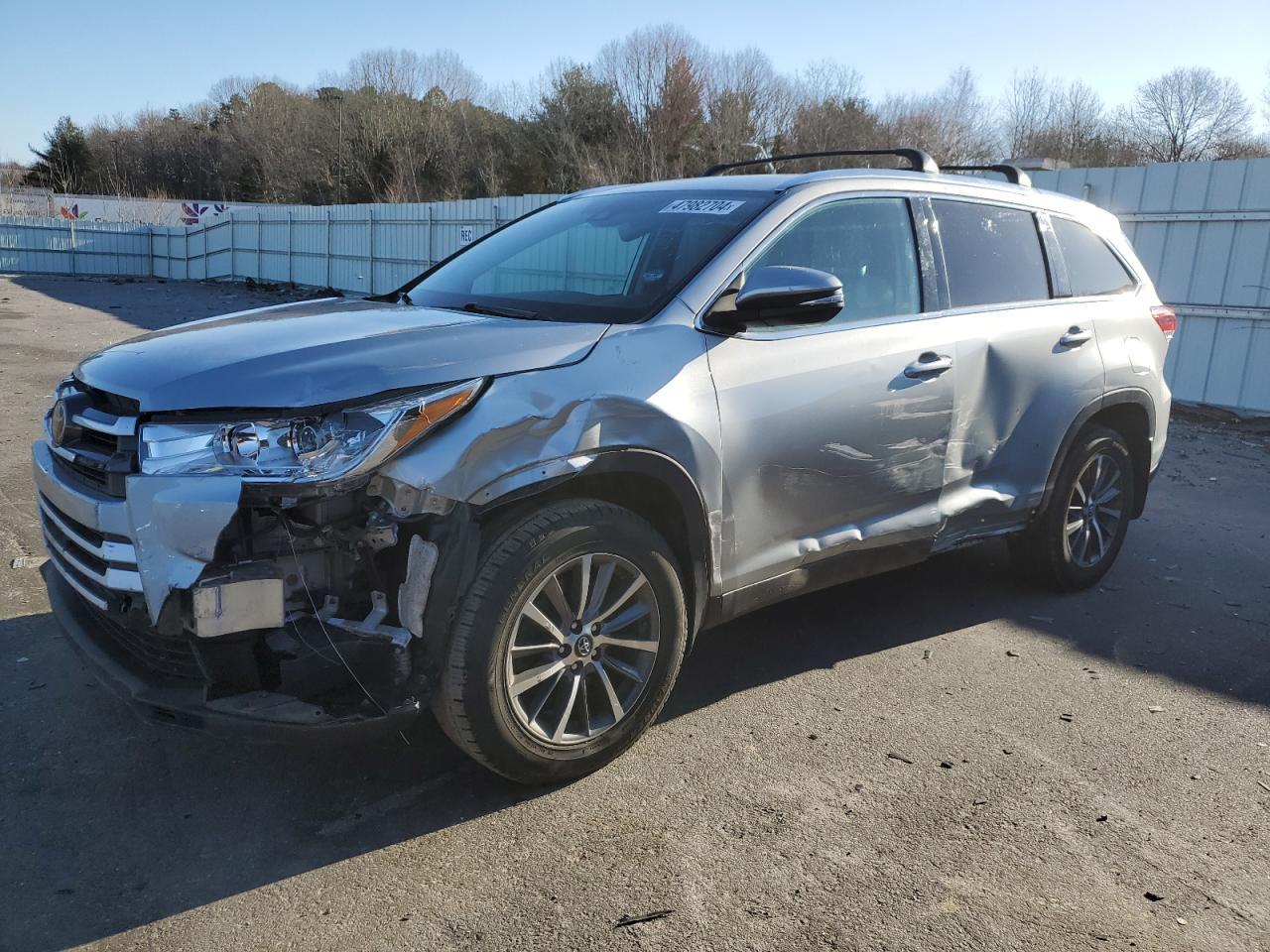 2019 TOYOTA HIGHLANDER