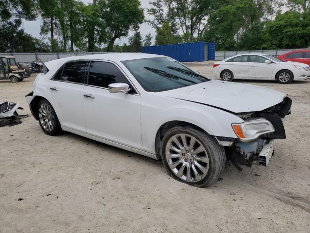 2014 Chrysler 300 - Image 4