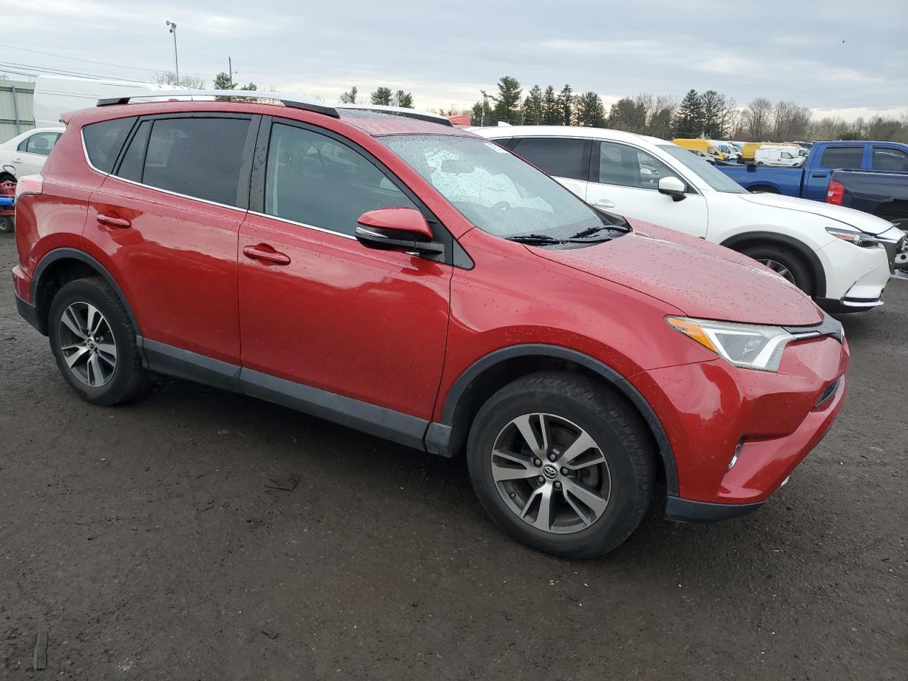 2016 TOYOTA RAV4 XLE - Фото 4