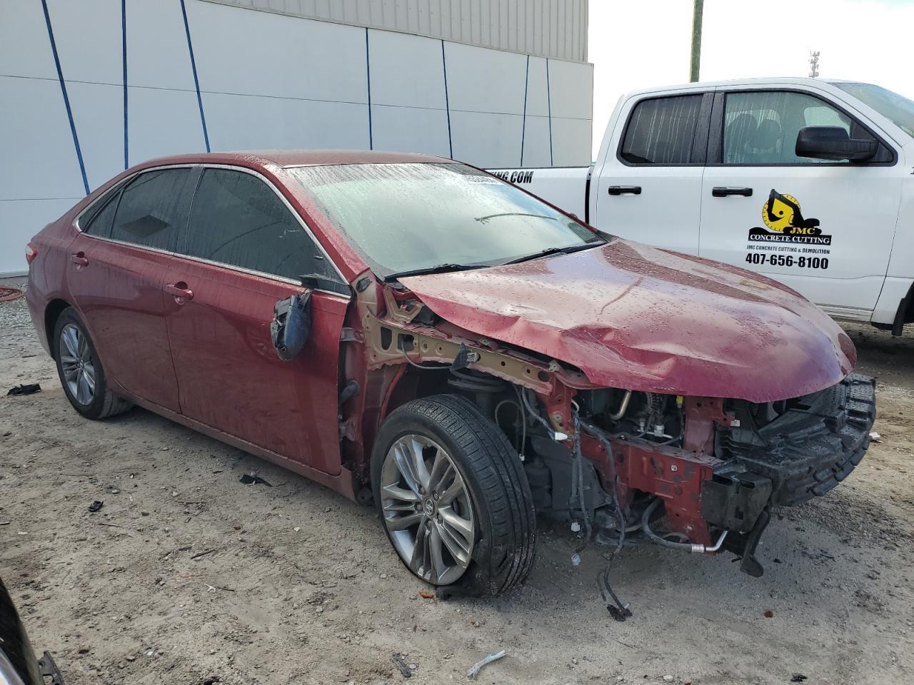 2017 TOYOTA CAMRY LE - Image 4