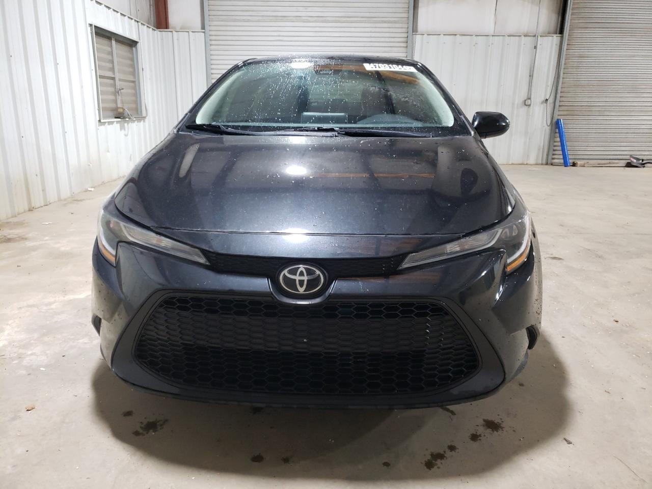 2020 TOYOTA COROLLA LE - Фото 5