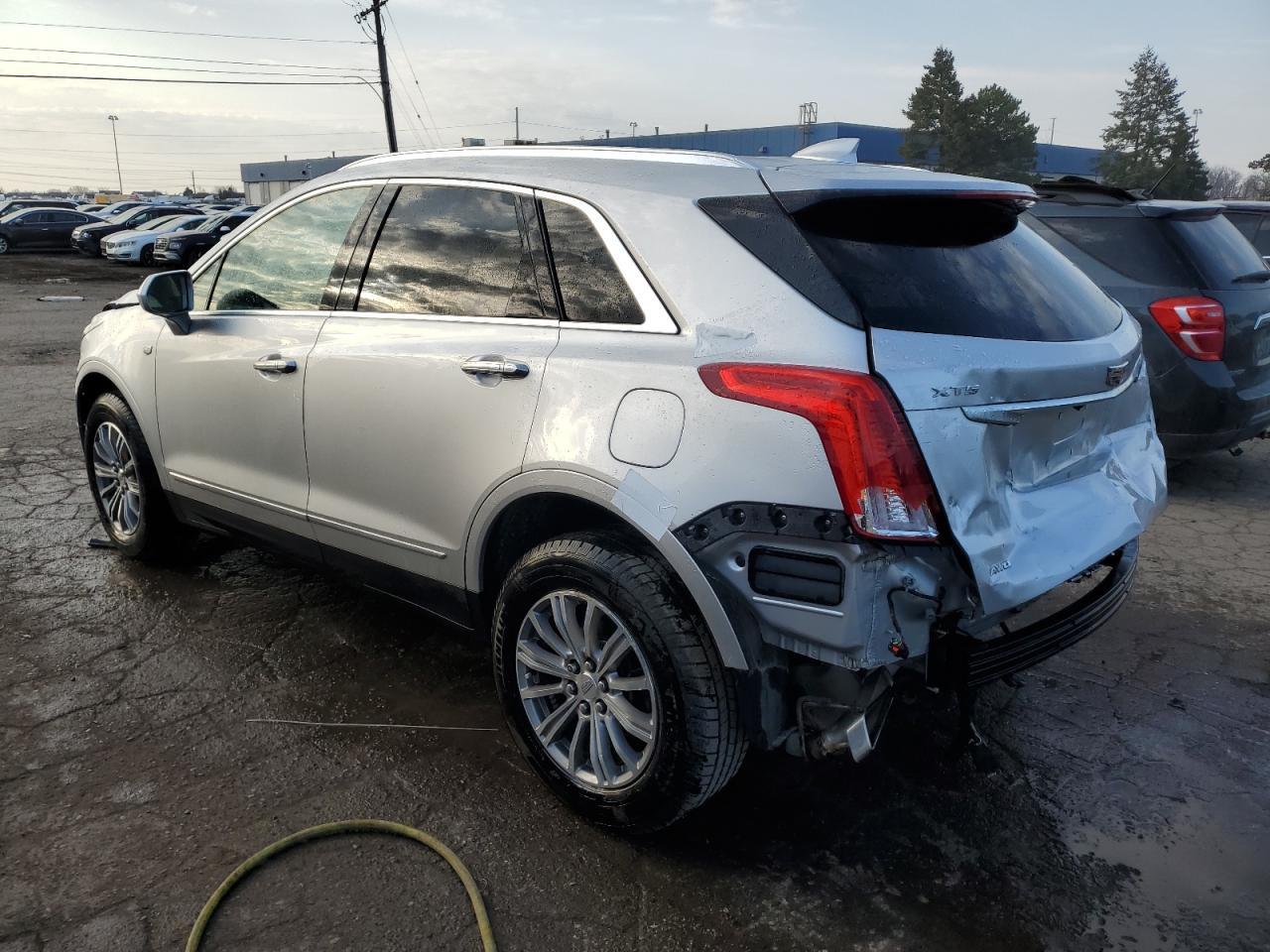 2019 CADILLAC XT5 LUXURY - Image 2