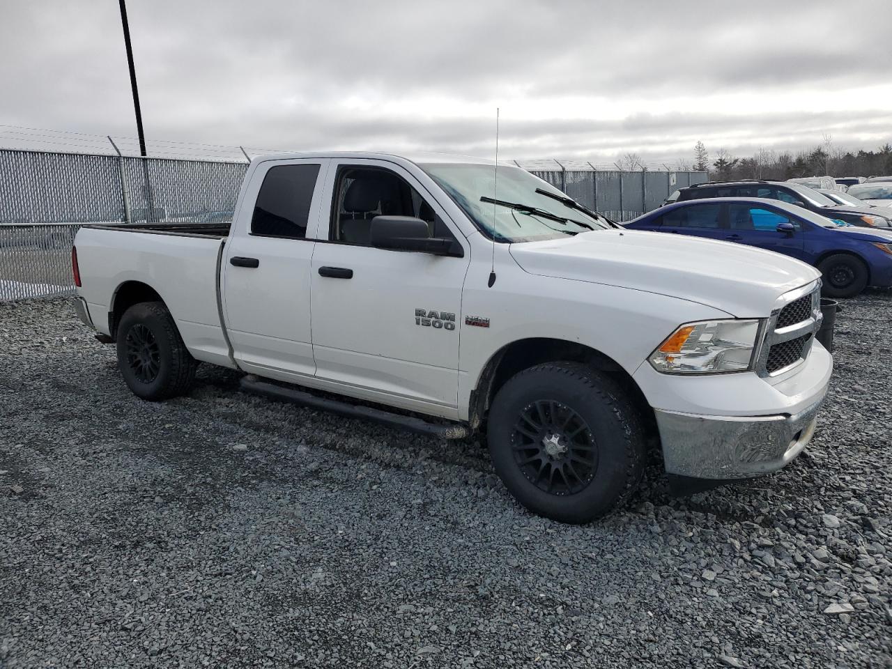 2017 RAM 1500 ST - Фото 4