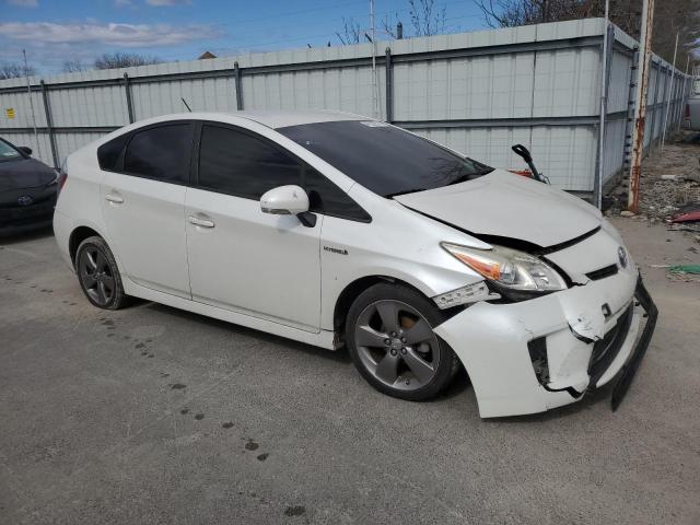 2015 Toyota Prius - Image 4