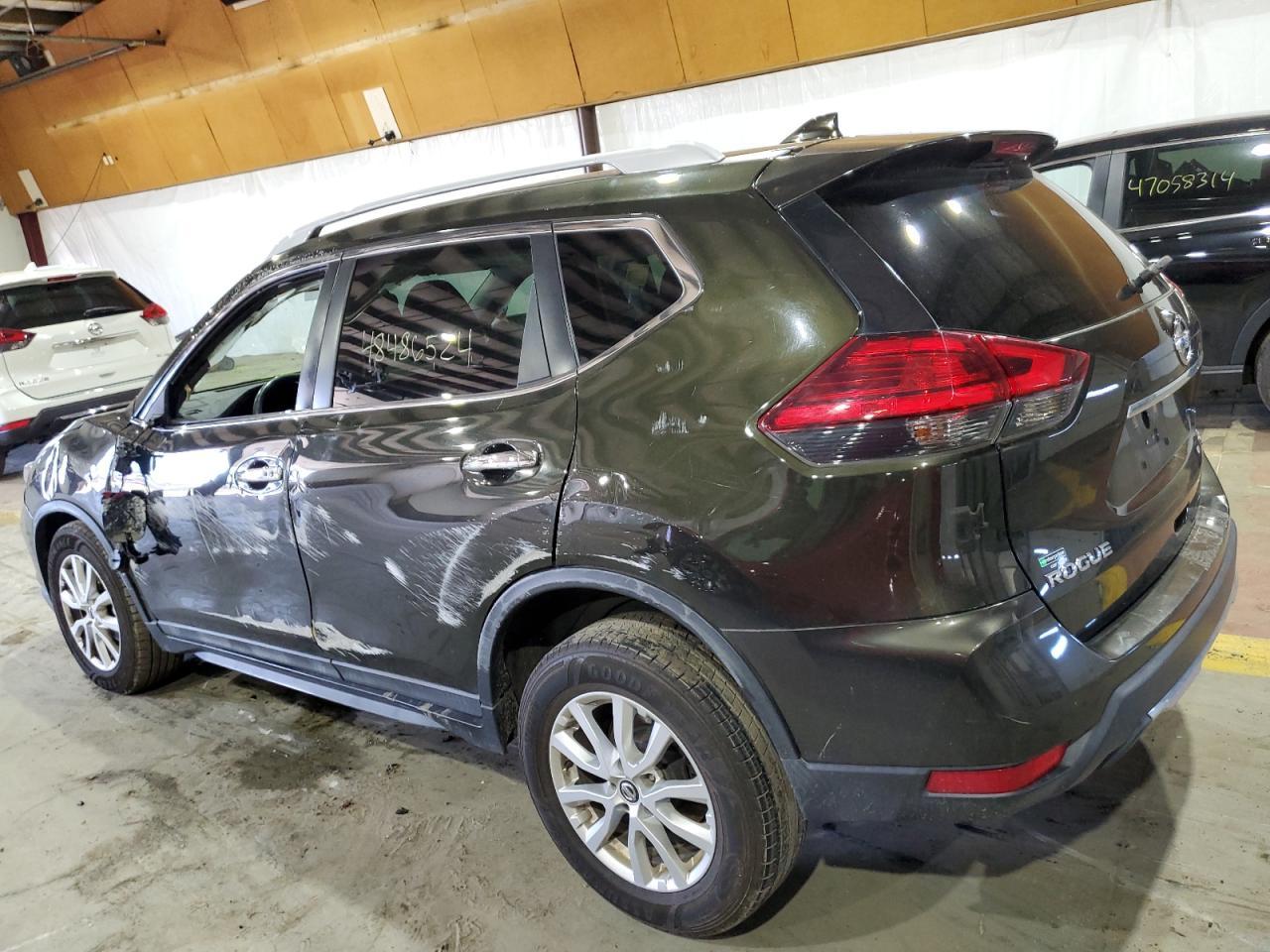 2017 NISSAN ROGUE SV - Фото 2