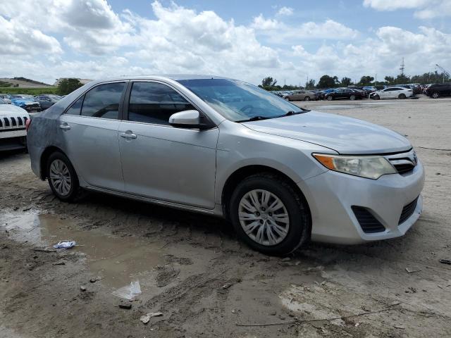 2012 Toyota Camry Base - Фото 4