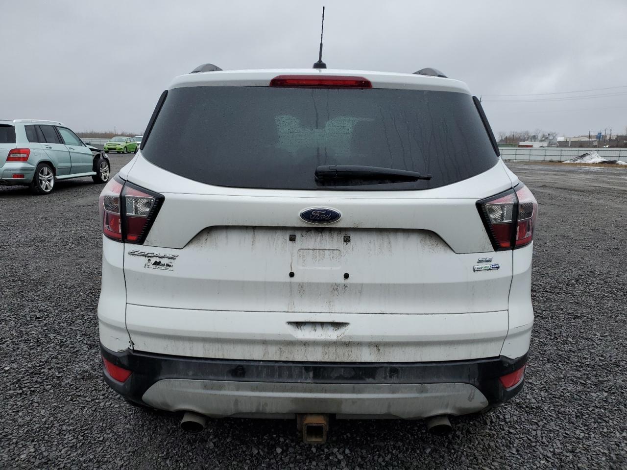 2017 FORD ESCAPE SE - Фото 6