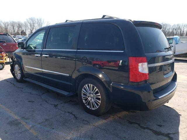 2014 Chrysler Town & Country Touring L - Image 2
