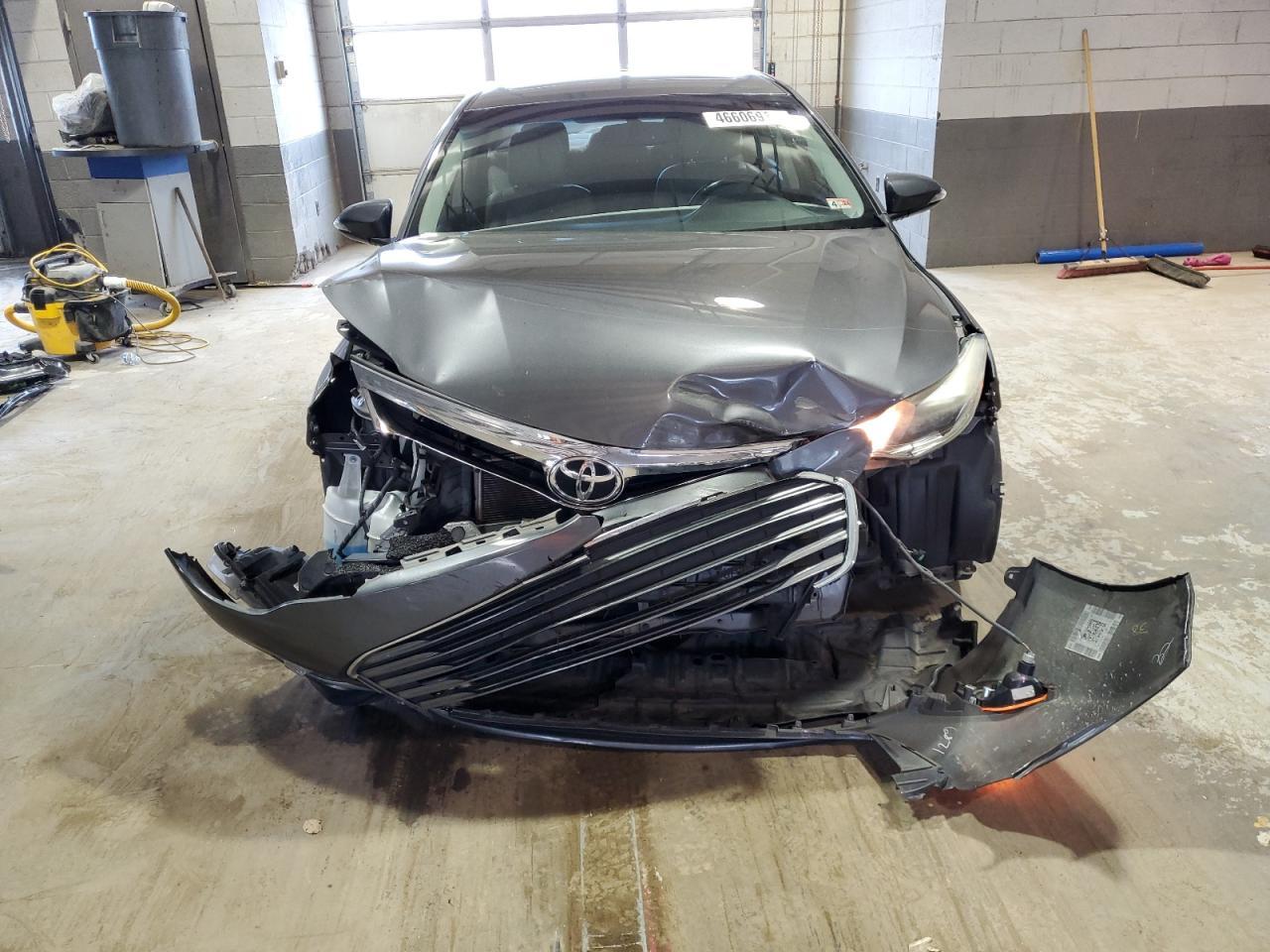 2014 TOYOTA AVALON BAS - Image 5