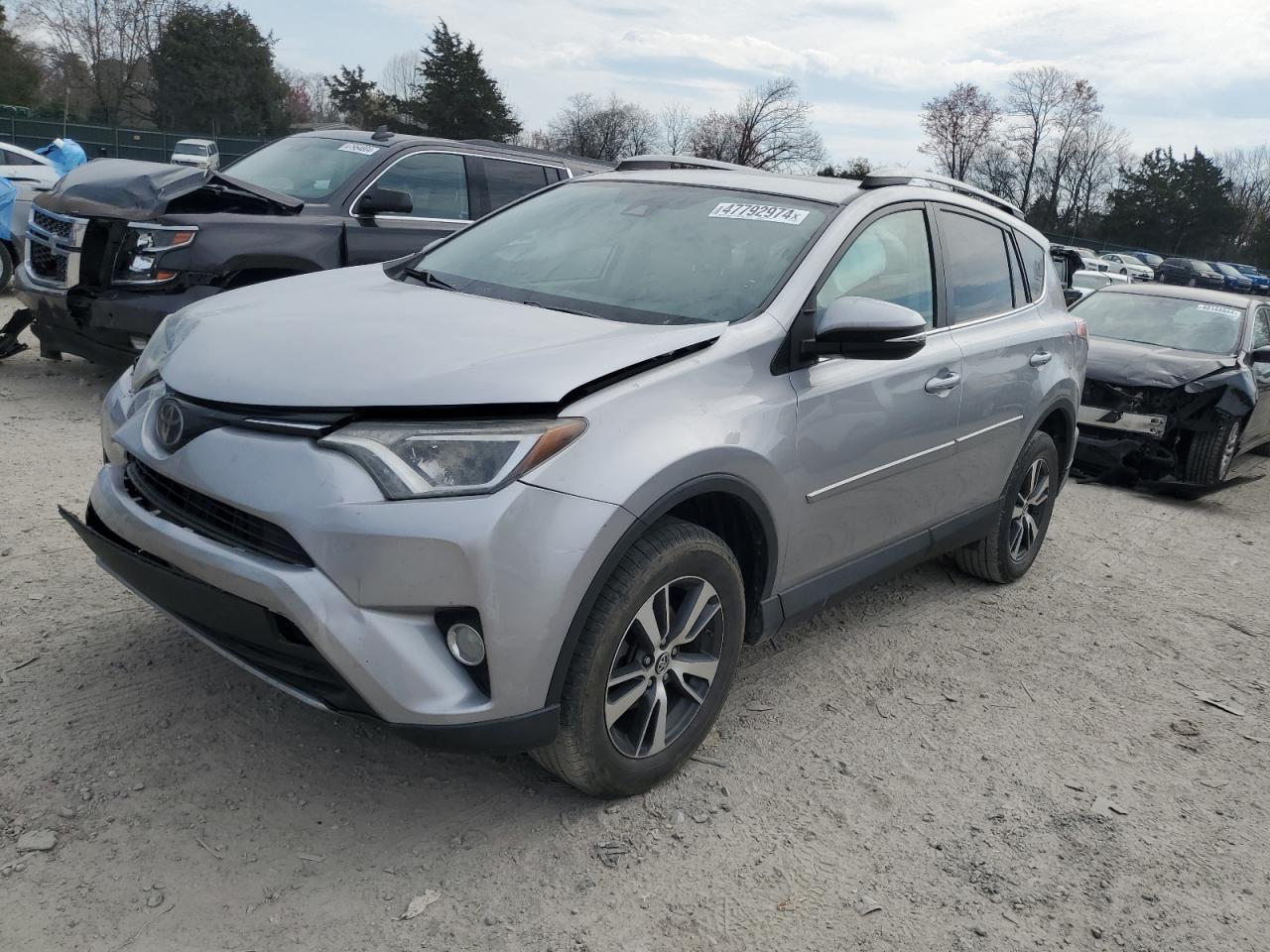 2017 TOYOTA RAV4 XLE car image