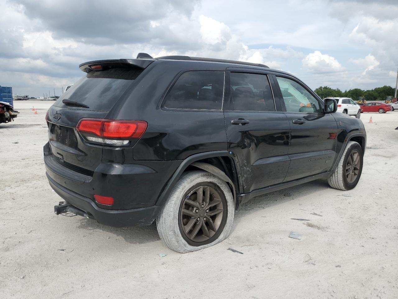 2016 JEEP GRAND CHER - Фото 3