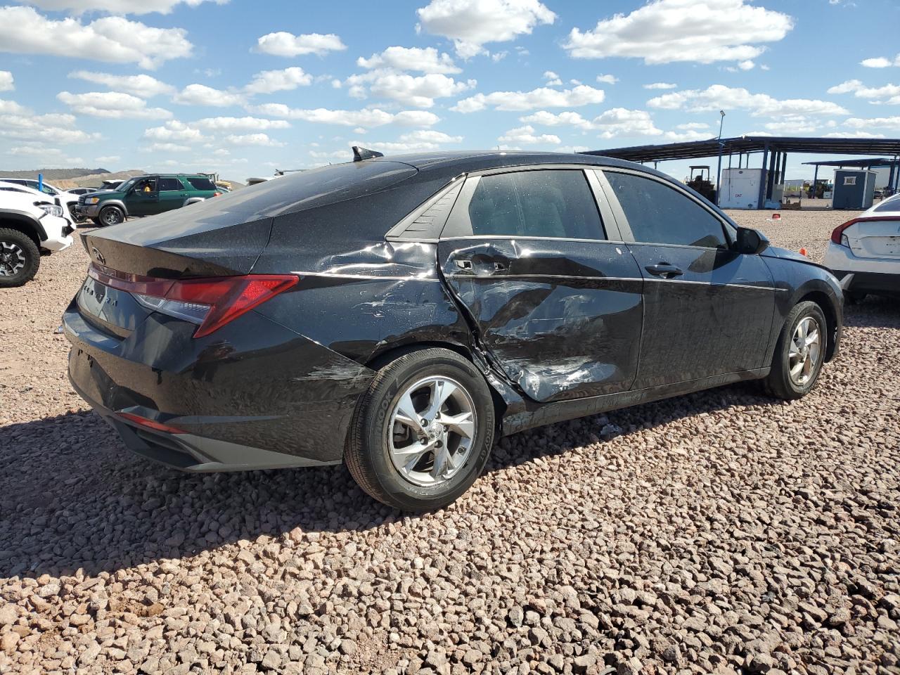 2022 HYUNDAI ELANTRA SE - Фото 3