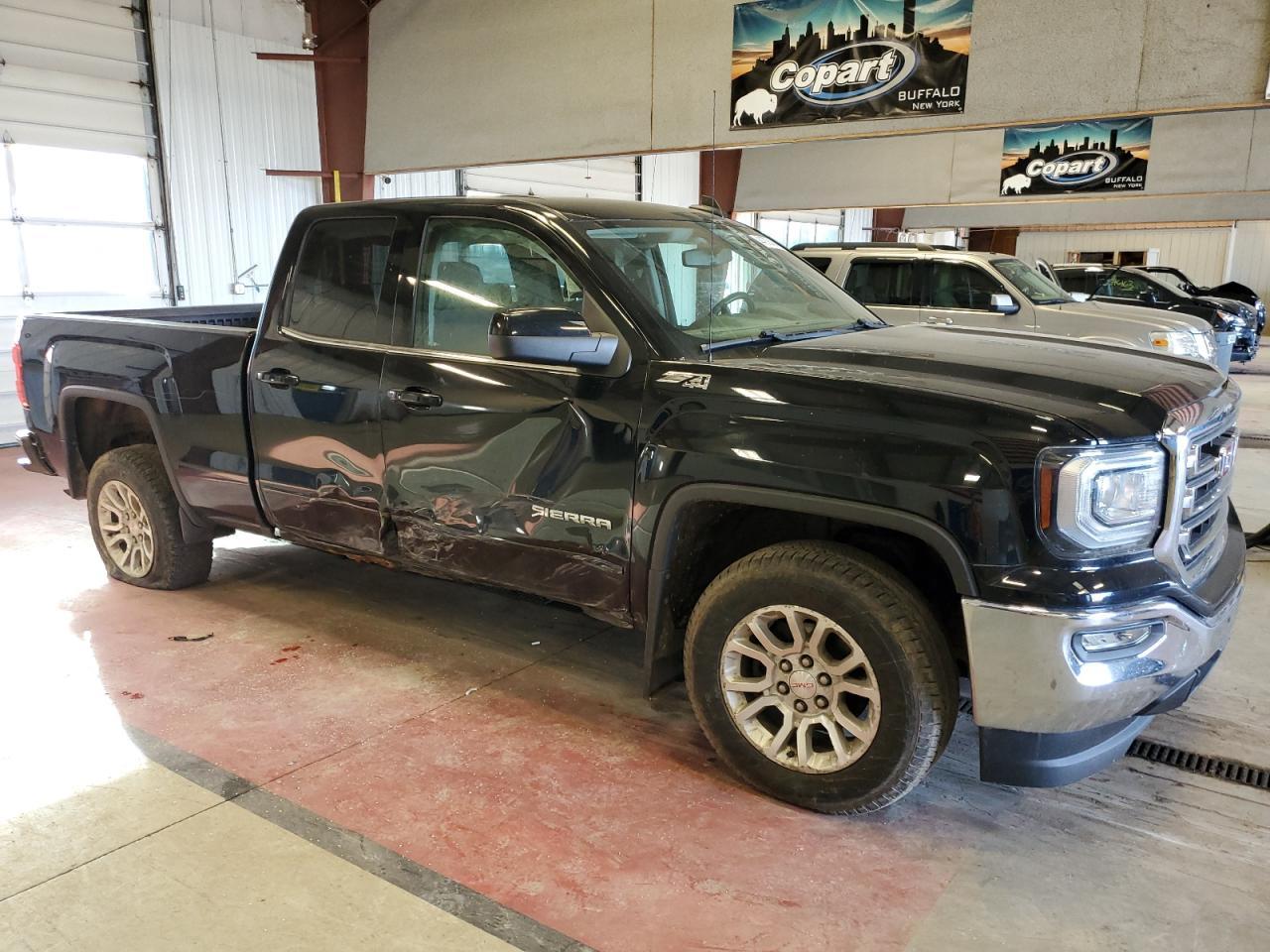 2017 GMC SIERRA K15 - Фото 4