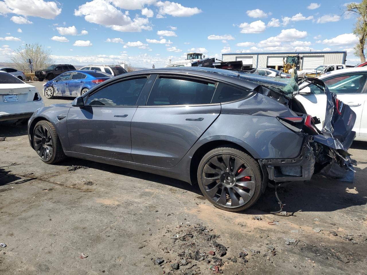 2022 TESLA MODEL 3 - Image 2