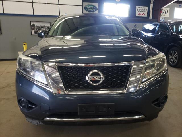 2014 Nissan Pathfinder S - Image 5
