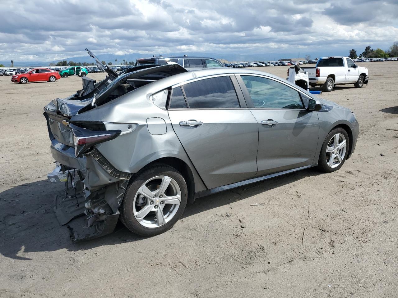 2017 CHEVROLET VOLT LT - Image 3