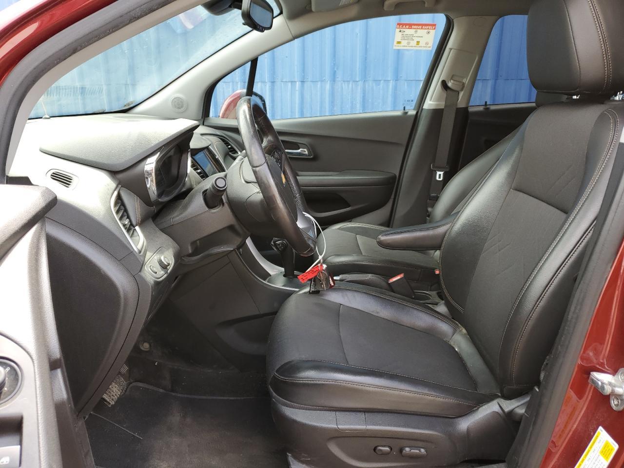 2021 CHEVROLET TRAX 1LT - Image 7