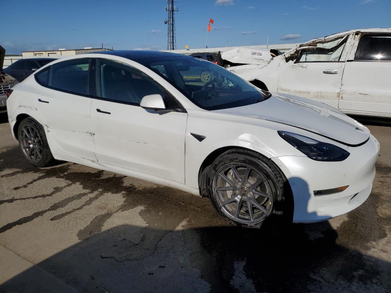 2022 TESLA MODEL 3 - Image 4