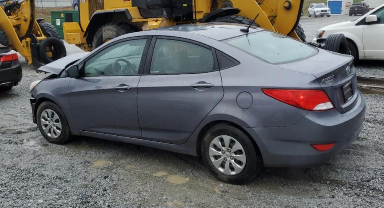 2017 HYUNDAI ACCENT SE - Image 2