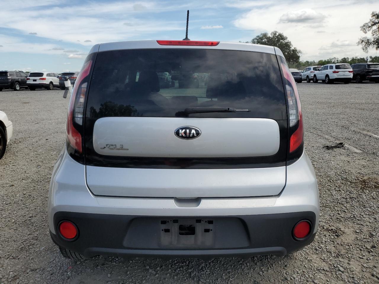 2017 KIA SOUL - Image 6