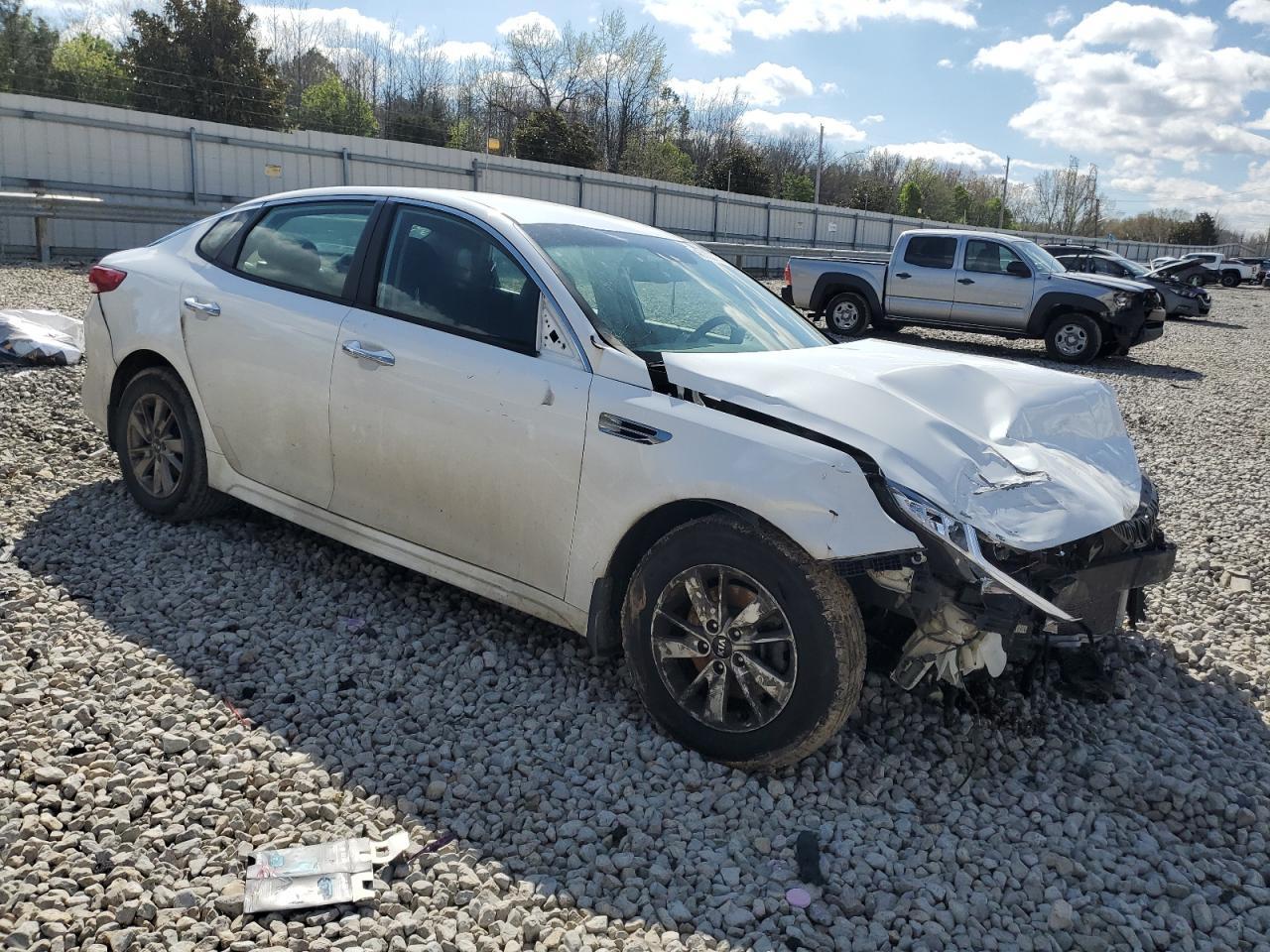 2016 KIA OPTIMA LX - Image 4