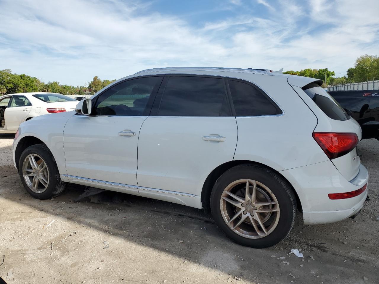 2016 AUDI Q5 PREMIUM - Image 2
