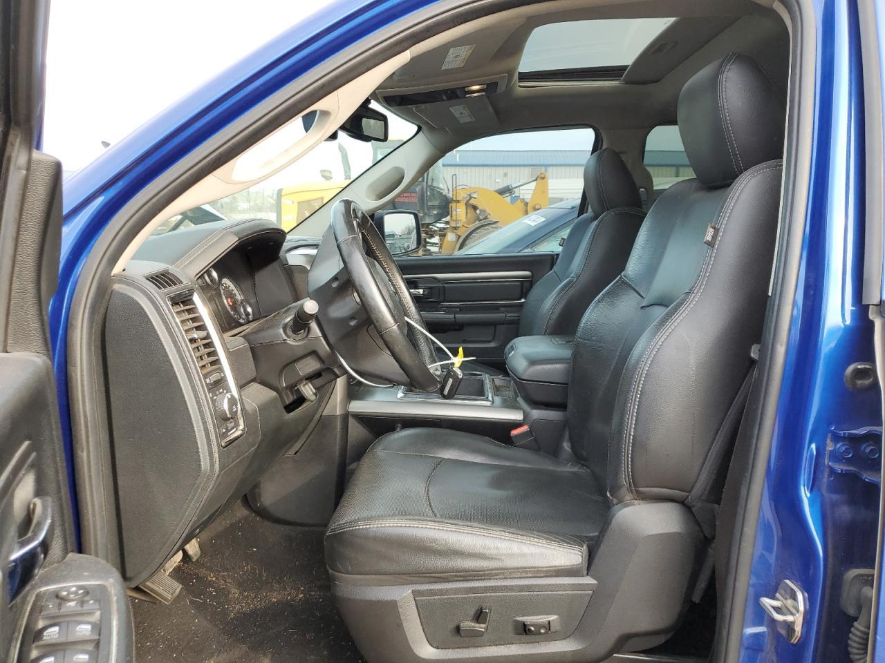 2015 RAM 1500 SPORT - Image 7