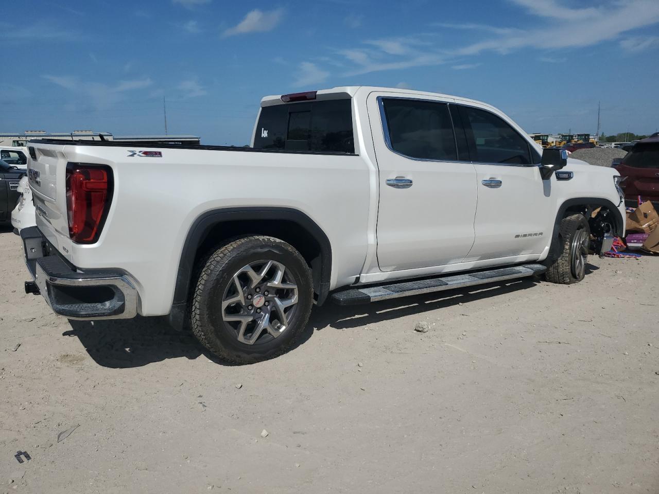 2023 GMC SIERRA K15 - Фото 3