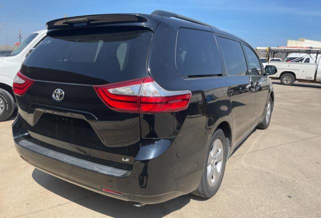 2017 Toyota Sienna Le - Image 4