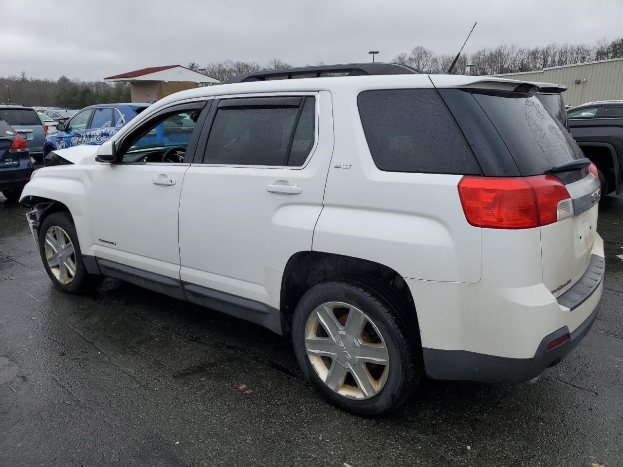 2012 GMC TERRAIN SL - Image 2