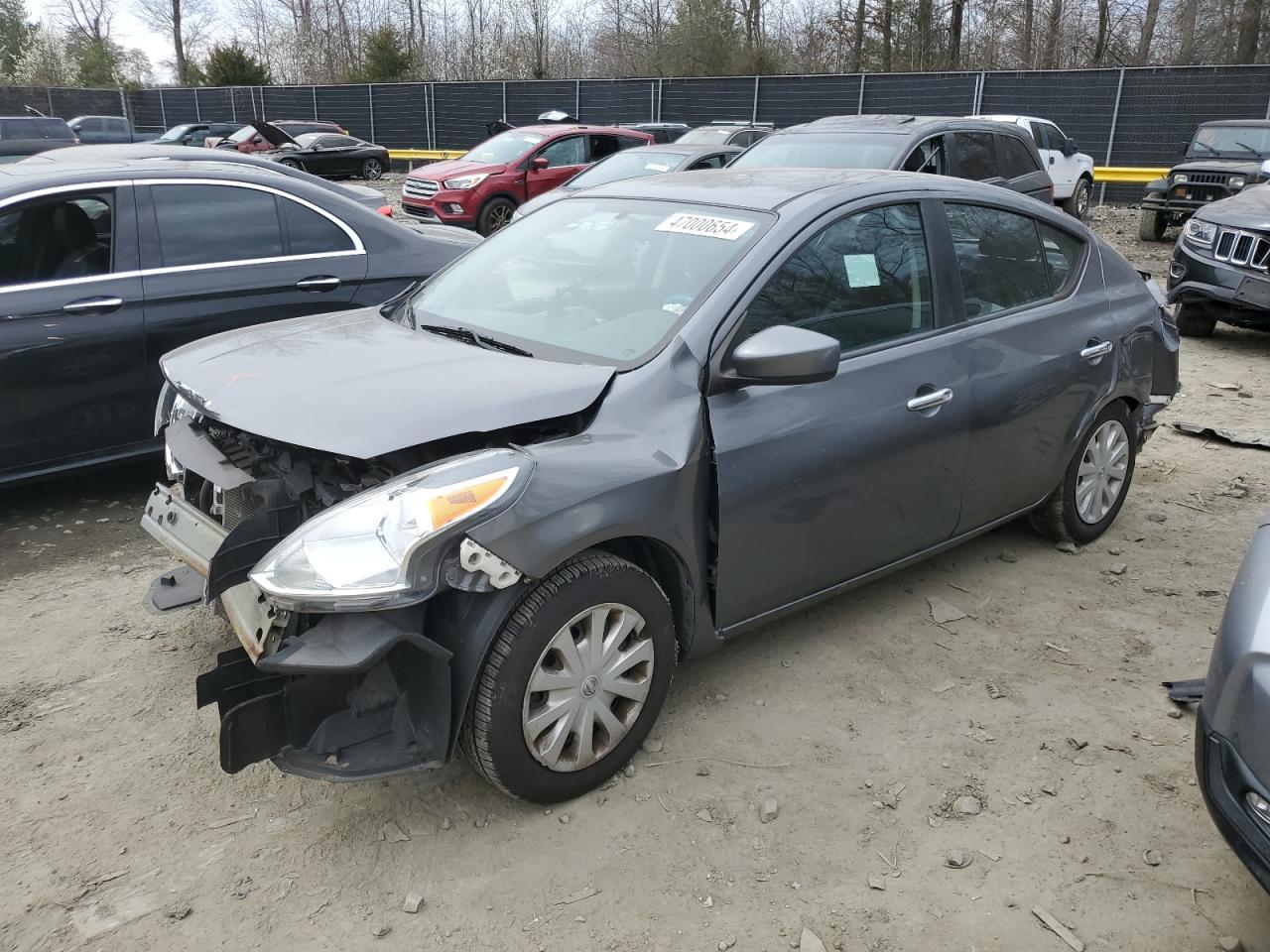 2016 NISSAN VERSA S
