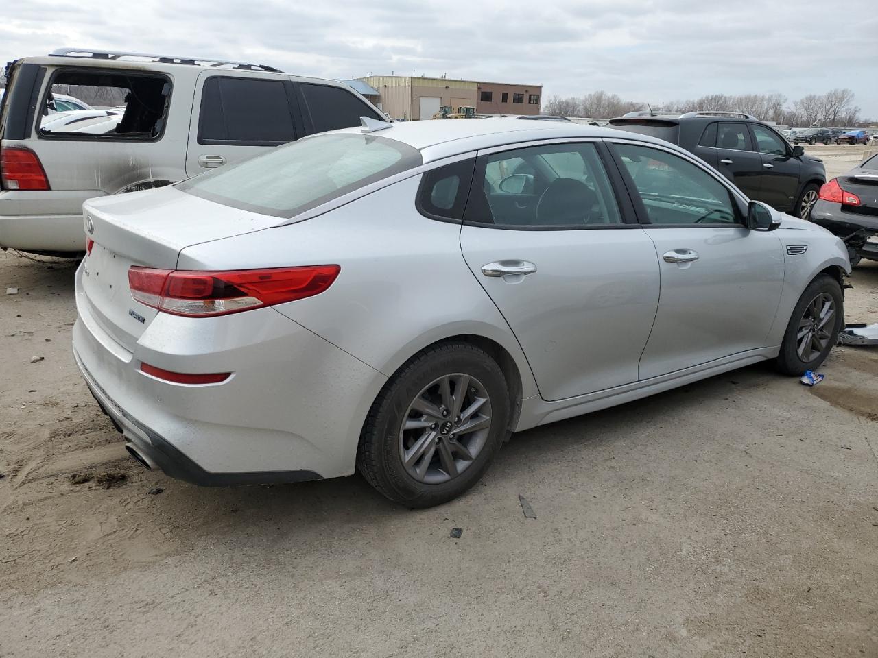 2020 KIA OPTIMA LX - Image 3