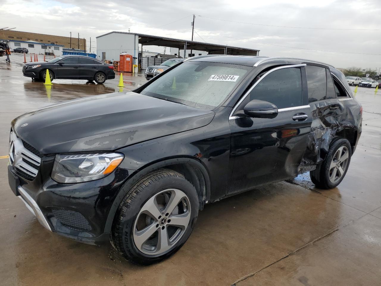 2019 MERCEDES-BENZ GLC 300