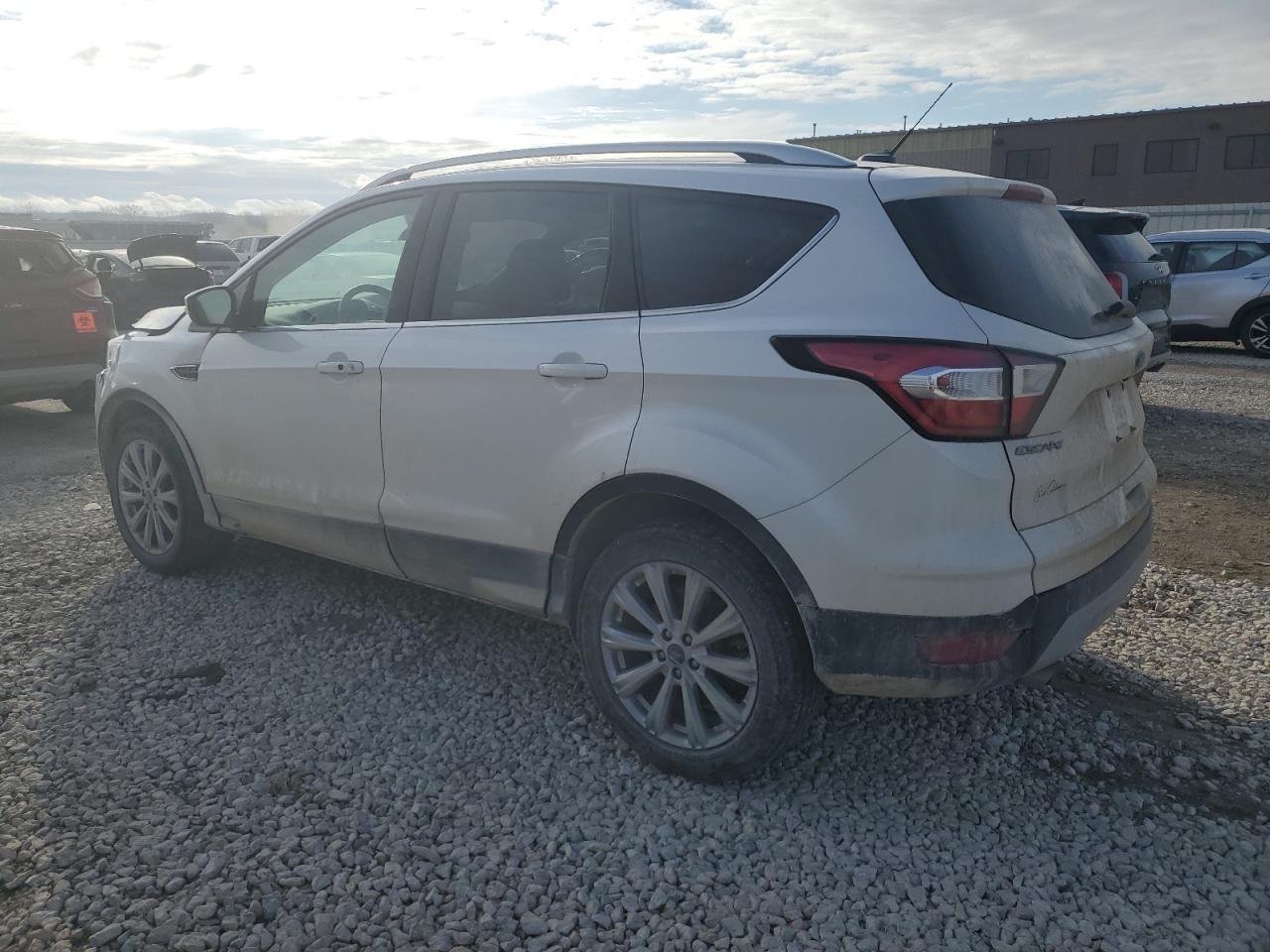 2017 FORD ESCAPE TIT - Image 2