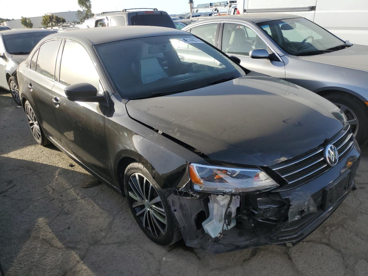 2016 VOLKSWAGEN JETTA SPOR - Image 4