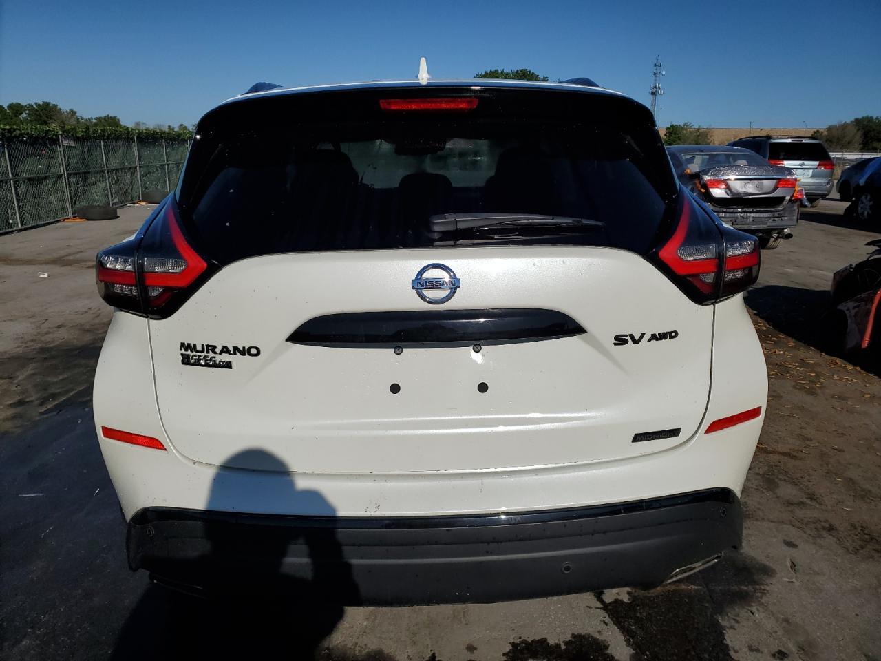 2022 NISSAN MURANO SV - Image 6