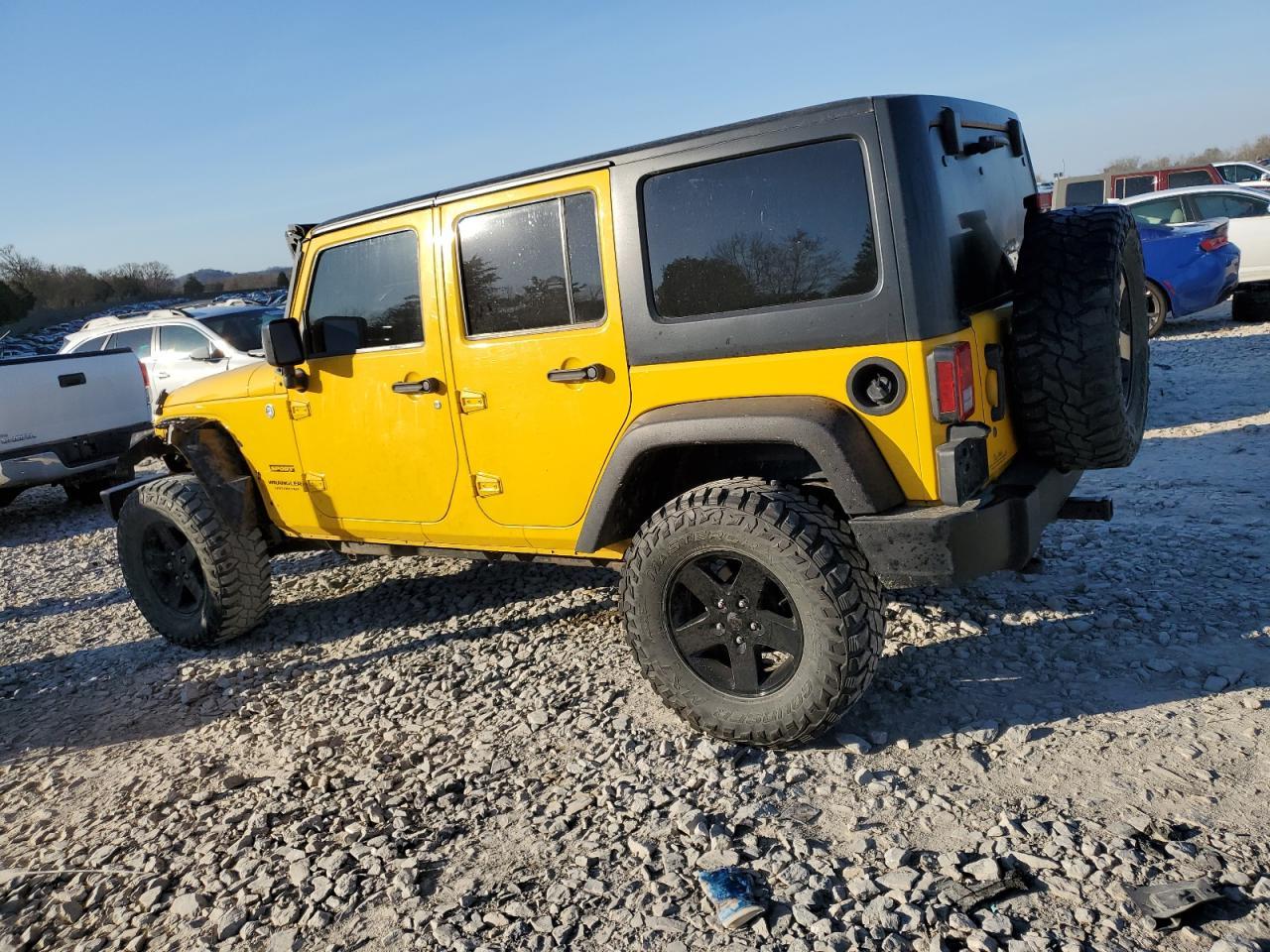 2015 JEEP WRANGLER U - Image 2