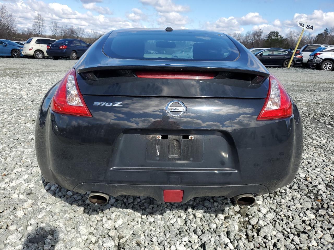 2016 NISSAN 370Z BASE - Фото 6