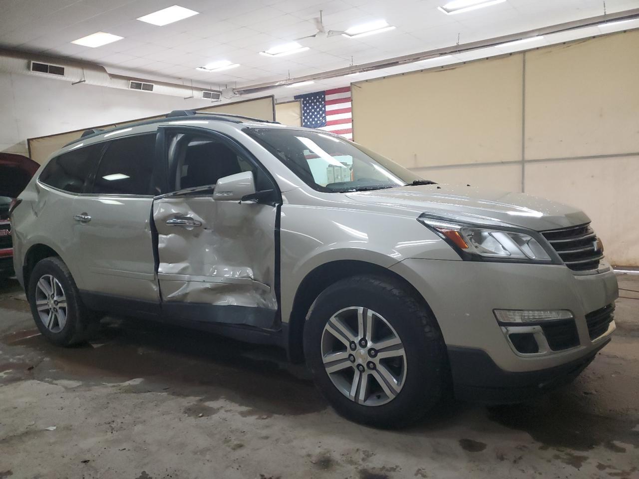 2015 CHEVROLET TRAVERSE L - Image 4