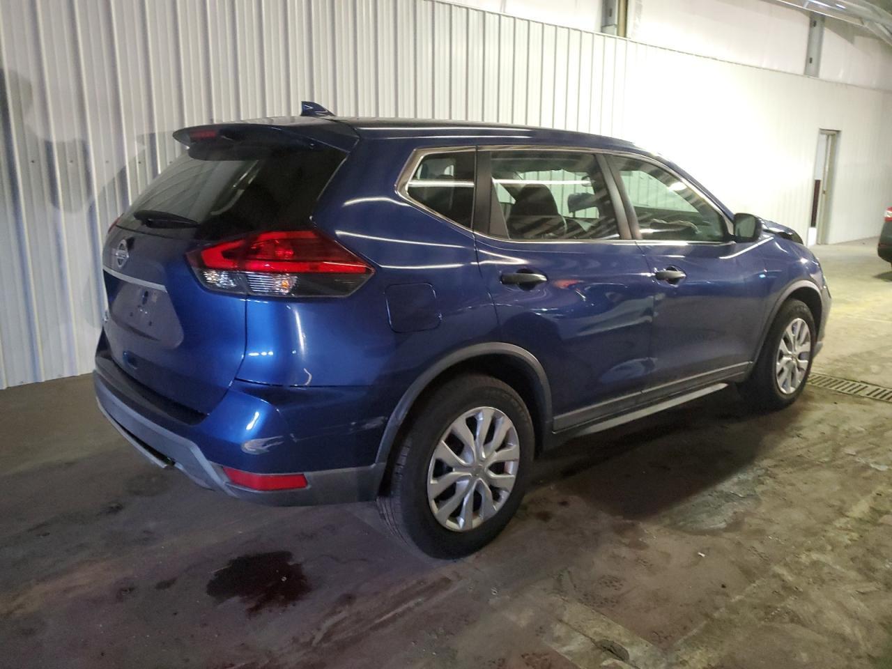 2017 NISSAN ROGUE S - Image 3