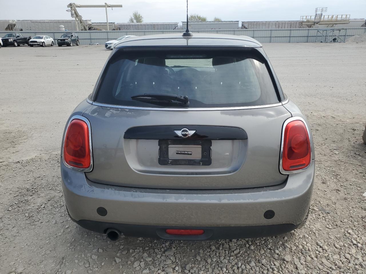 2017 MINI COOPER - Фото 6