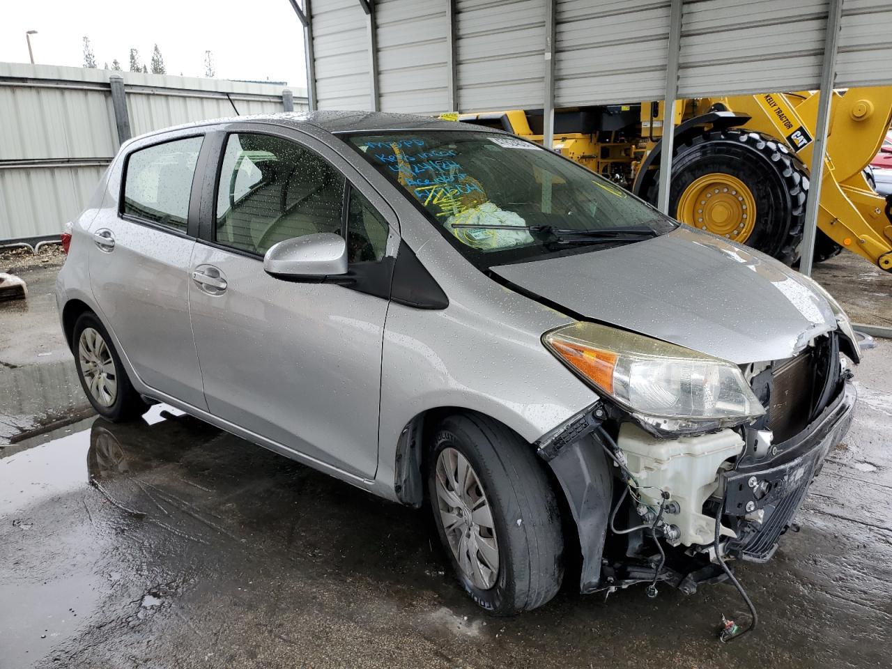 2013 TOYOTA YARIS - Image 4